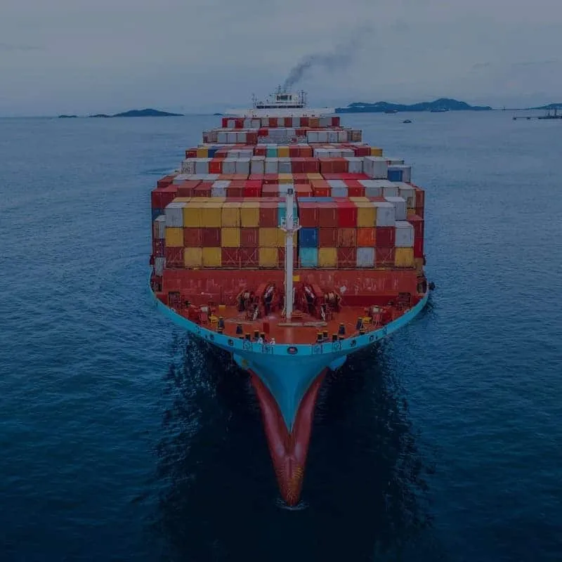 La optimización del espacio de los contenedores mejora la eficiencia operativa. La optimización del espacio de los contenedores mejora la eficiencia operativa.